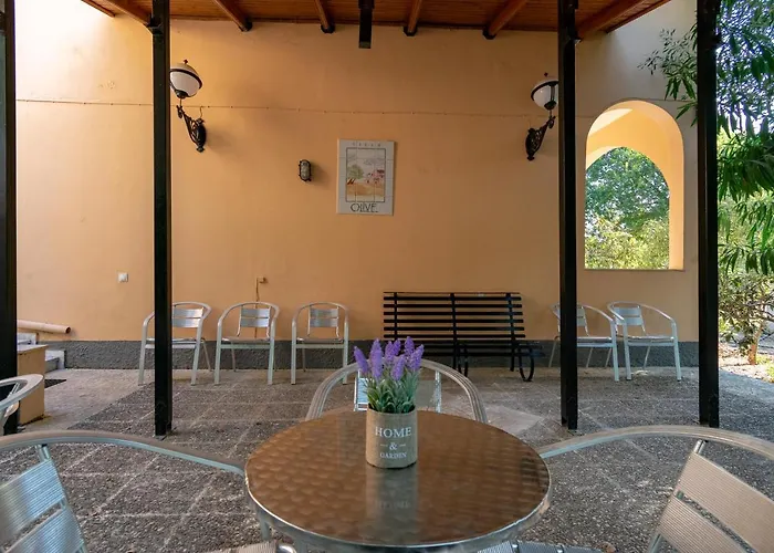 Olive Apartament Ýpsos