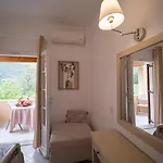 Olive Apartment *